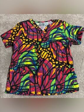 Women’s scrub top